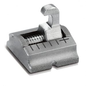 TAP - T Reverse tornillo regulable de titanio para maxilar superior